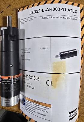 Lzb22-l-ar003-11 Atlas Copco Atex Flange Mounted Vane Motor 8411021606