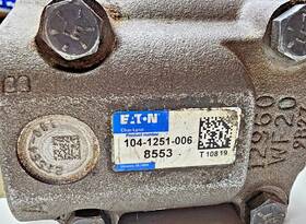 104-1251-006 Char-lynn Eaton Hydraulic Motor