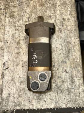 104-1591-006 Char-lynn New Oem / Eaton 104-1591 Motor
