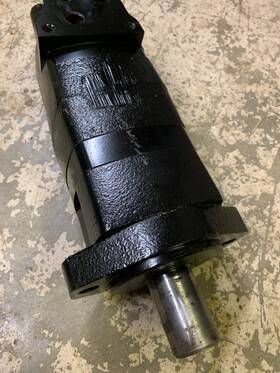 104-1151-006 Char-lynn 1041151006 Genuine Oem / Eaton 104-1151 Motor
