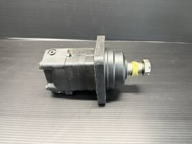 105-1529-006 Char-lynn New Oem / Eaton 104-1529 Hydraulic Motor