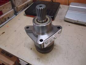 184-0472-002 Char-lynn Eaton / 184-0490 Motor Delta Motor/tf