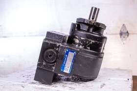 116a-3r2-2-20-367 Daikin 27-62-267 Hydraulic Motor