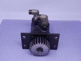 151-70657 Danfoss Hydraulic Motor T139581