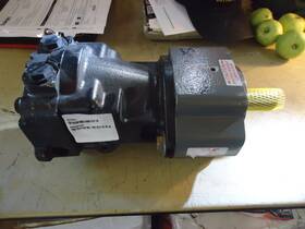 Sa-7027 Danfoss 4443035 New Hydraulic Motor With Ohla
