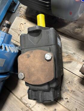 T6ec-062-028-1r03-b1 Denison T6c-014-2r03-b1 New No Box Metaris Hydraulic Pump