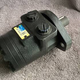 158-3045-001 Eaton .158-3045-001 .hydraulic Motor New
