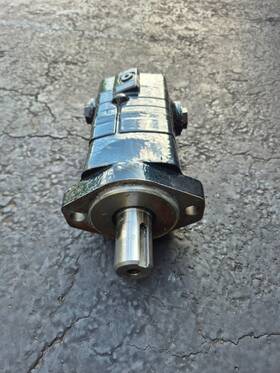 2000-119-012 Eaton Char-lynn Hydraulic Motor 2000 Series