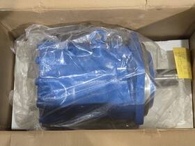 134me00061c Eaton Industries Fluid Power Group Hydraulic Motor 65mm Dia. Shaft