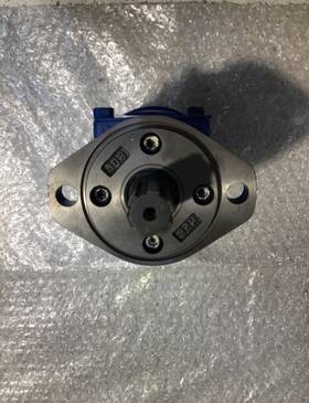 S-070bb2xm Eaton Hydraulic Motor Mfg.# 3264 New No Box