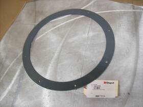 1061078 Elgin Sweeper Oem Retainer Plate