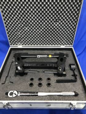 Sg11tm Equalizer International Enerpac Sg11tmstd 12.3 Ton Flange Spreader Set Used