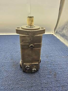Wf104-1143yd3a Fluidyne Hydraulic Motor 2-bolt Sae A Flange