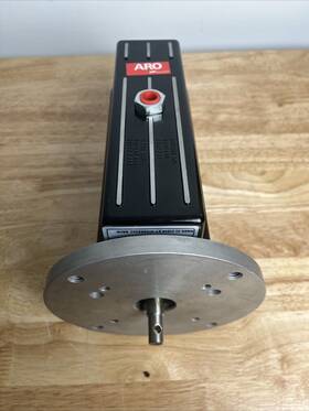 Lm2203a-11-c Ingersoll Rand 94520 Aro Pneumatic Motor Air Powered - For Oil Pump