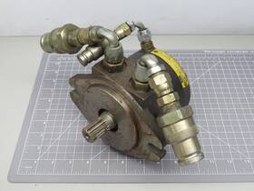 116a-054-bs0-23003a Parker 012 Hydraulic Motor T155181