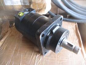 117-4303 Parker Toro Lh Hydraulic Wheel Motor Groundsmaster 3300 / 3400 Triflex
