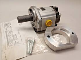 134229-04 Parker Hydraulic Marquip Motor 4010024 Adapter 9583442 Replace Wa86305