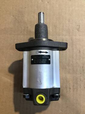 3319210034 Parker Hydraulic Gear Motor. New No Box