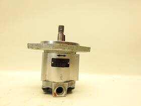 3319210104 Parker New Oem Pgp511 Series Hydraulic Pump Gear Motor