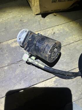 01901 Parker 614161540116 Hydraulic Motor Tb0130fs100aaaa Mg080910aaaa Ab 0191