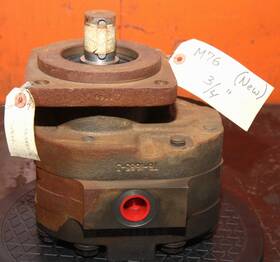 M76-c-8-78-78-fe-ef-7-11 Parker Hannifin Commercial Intertech M76 Type 3/4 Inch Hydraulic Gear Motor 5/16 Key 4 Bolt Mount