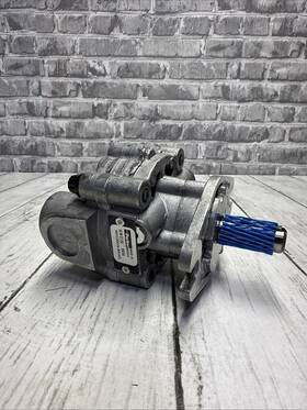Mgg20016-ba1a3 Parker Mgg20016ba1a3 5000rpm 2500psi 0.95gpm Hydraulic Motor