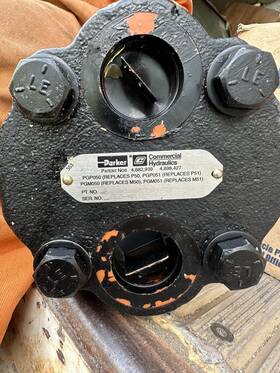 Pgm051a898beaf Parker Pgm051 Series A898beaf Sae Splined Shaft 2-bolt Flange Hydraulic Motor
