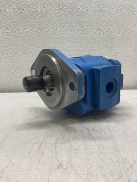 01-304-0590 Permco 65324167tu Hydraulic Motor 6.38 Cu. Inch Displacement Pn