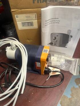 1602-ppe2-000-ud010000 Prominent Bt4b Bt4b- Bata/4 Metering Pump New In Box