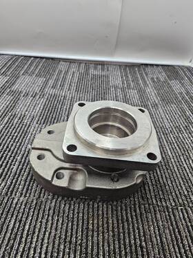 0574-rc-8 Psa Shaft End Cover 4-bolt Steel