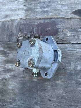 2.5pb22b-r535 Salami Hydraulic Gear Pump Model