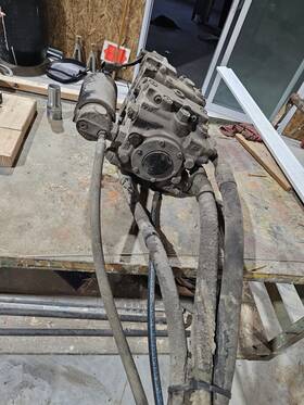 90r075kt5cd80p3s1e03gba323224 Sauer Danfoss Used Hy64742 Hydraulic Series 90 75cc Axial Piston Pump Motor 83035713