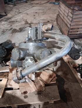 Hmhdb400 Staffa / Kawasaki Hmhdb400/p/70/pl376 Radial Piston Hydraulic Motor