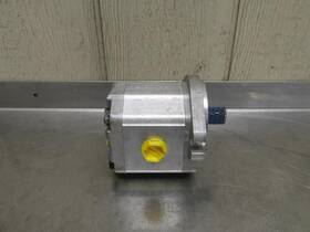 11-ci-06-1 Sunstrand Snm2/11-ci-06-1/5l Sauer Sundstrand Hydraulic Gear Motor 0.66 Cu.in