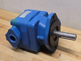V20-1p9p-1a11 Vickers Vane Pump V20 Series 13.5gpm 1800rpm A Configuration