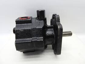163b1067 Webter/danfoss Webster B Series Hydraulic Gear Pump/motor Formerly 49904-5