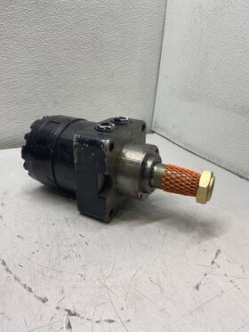 11204188 White Drive Hydraulic Motor