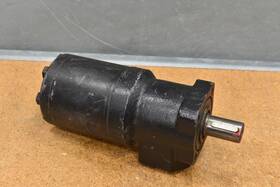 255400f30 White Drive Products Hydraulic Motor Shaft Diameter 1 Inch Keyed