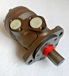 Danfoss Omr 100 Hydraulic Motor 151-0212 New. Fixed Price $599.00.