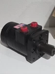 Char-lynn Eaton 101-1003-009 Hydraulic Motor 1" Keyed Shaft. Fixed Price $350.00.