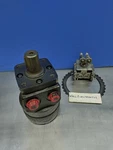 Char-lynn 103-1005-010 Hydraulic Motor =nos=. Fixed Price $325.00.