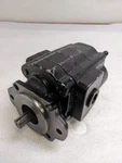Parker 3139610658 PG051 Series Hydraulic Gear Pump Cast Iron New R11. Fixed Price $867.99.