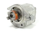 Sauer Danfoss Hydraulic Gear Motor SNM2/8. Fixed Price $225.00.