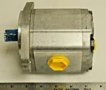 Sauer Danfoss Gear Motor SNM2/19C106LFU1. Fixed Price $175.00.