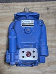 Fluidyne Hydraulic Pump PVH74CRF1S11C2531 New 1-1/4 Shaft Piston. Fixed Price $1000.00.