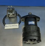 Char-lynn 103-1029-010 =original= Eaton Hydraulic Pump =nos=. Fixed Price $325.00.