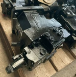 Danfoss H1B110 L2BANA Pbdsks SA15NP 043N00 Nnn 83078102 Hydraulic Motor. Fixed Price $4661.23.