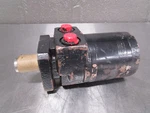 New Parker Hydaulic Motor TB0195FP100AAAC. Fixed Price $599.99.