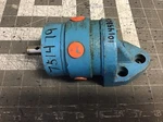 White Hydraulic Motor 101498606/751479 Used (LB21E). Fixed Price $104.99.