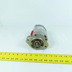 Fenner 2S30AAC Hydraulic Pump 5/8" Shaft 2-BOLT Mount. Fixed Price $85.40.